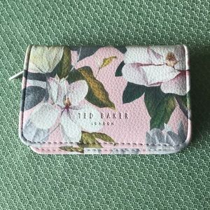 Ted Baker London Manicure Set